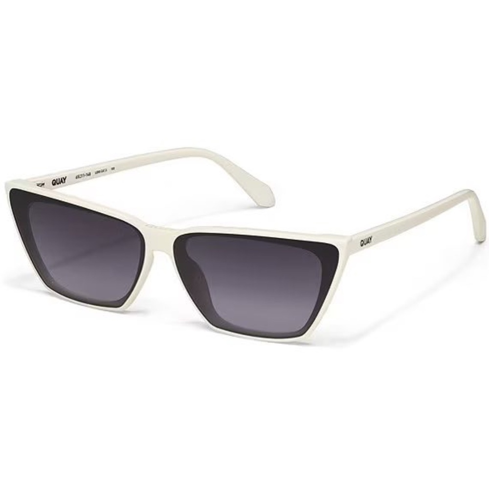 NWT QUAY WHITE SUNGLASSES